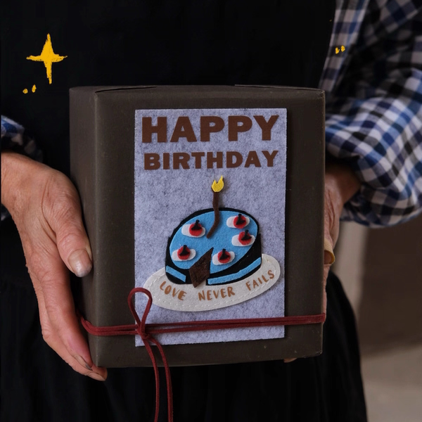 The "Birthday Wish" Sensory Kit — Hand-Poured Candle, Gingham Notebook & Artisanal Gift Set